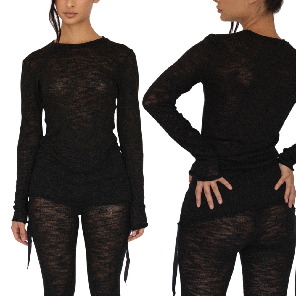 Ale B Mendoza (Mdza.Official) Set in Black